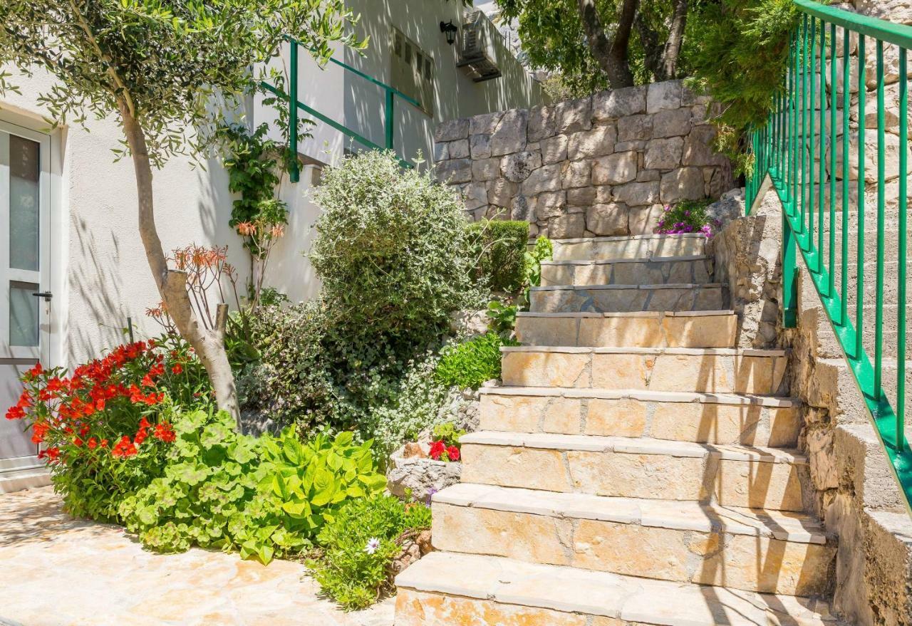 Apartments Amavi Vinišće Exteriér fotografie